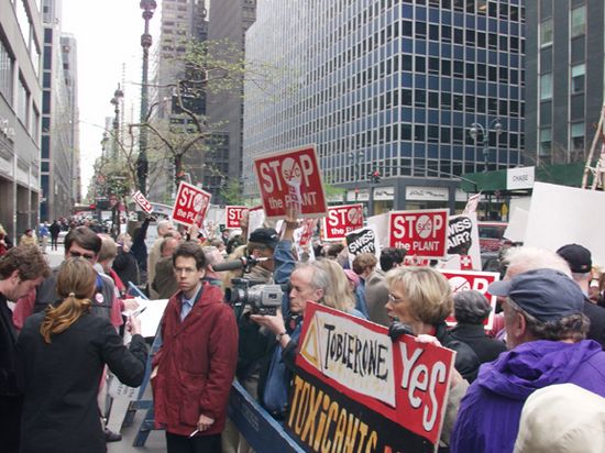 Protest outside Swiss consulate in NYC